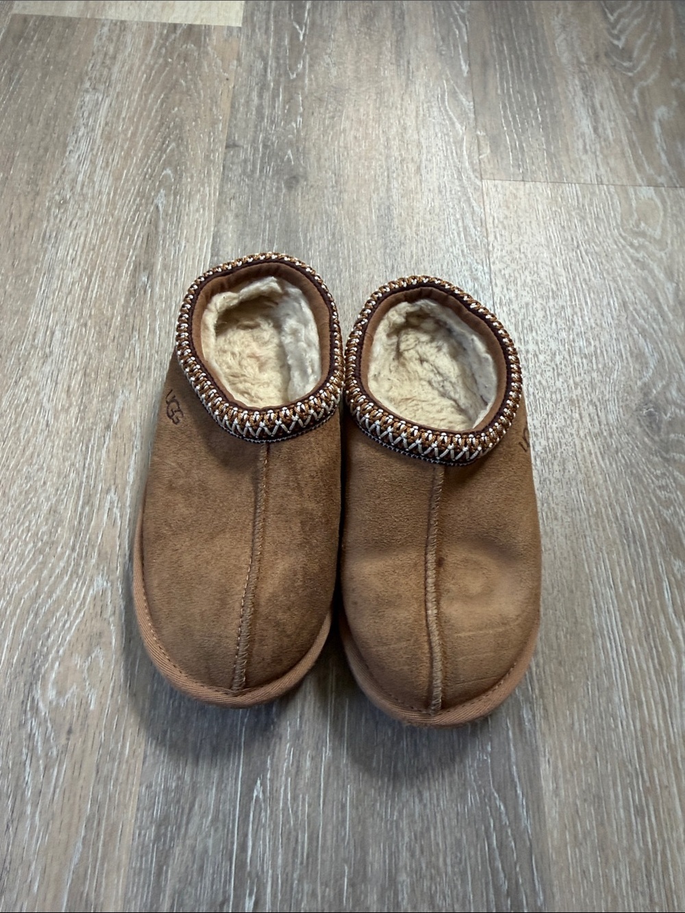 UGG Chestnut Suede Shearling Slip-On Slippers with Beaded Trim - Picture 2 of 6
